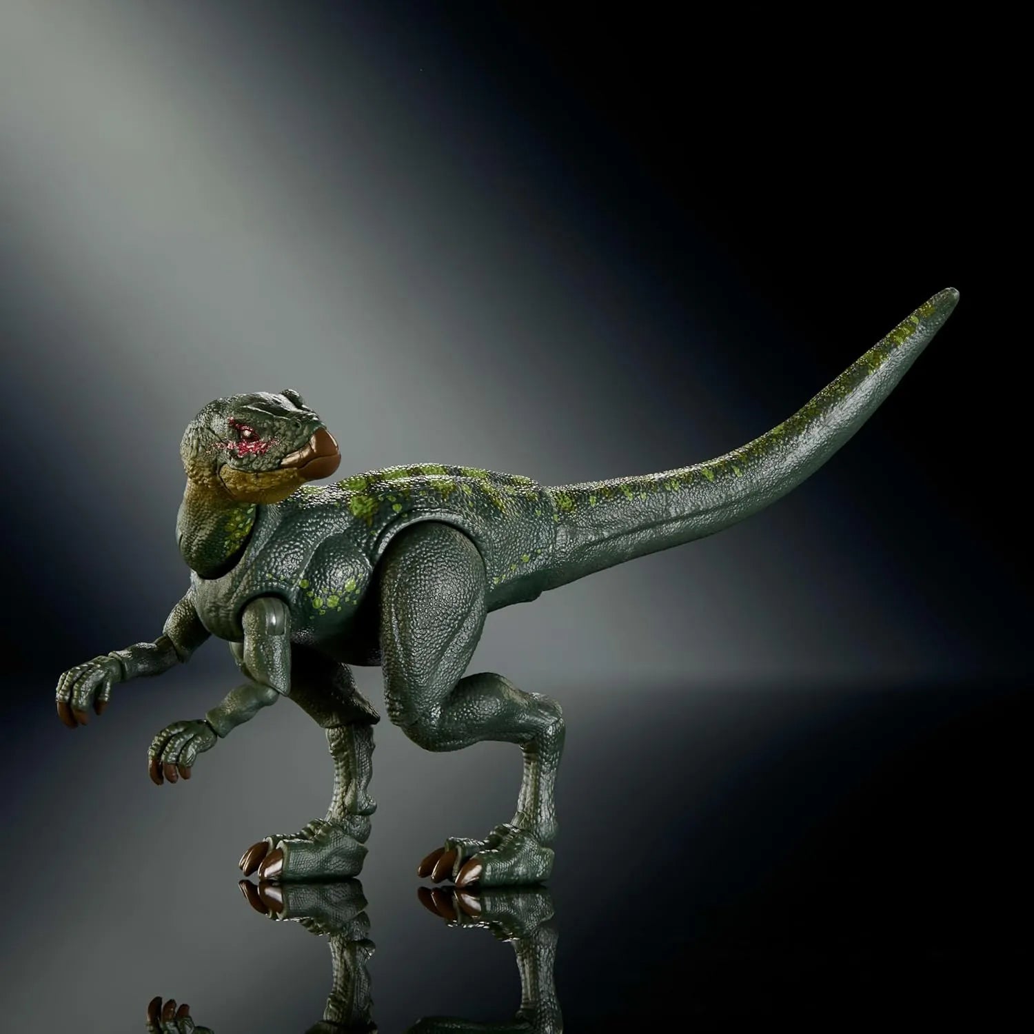 Jurassic World Hammond Hypsilophodon Figure (19 cm)