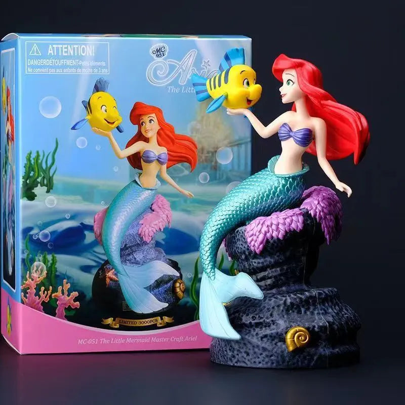 DZNY The Little Mermaid Ariel & Flounder Statue (20 cm)