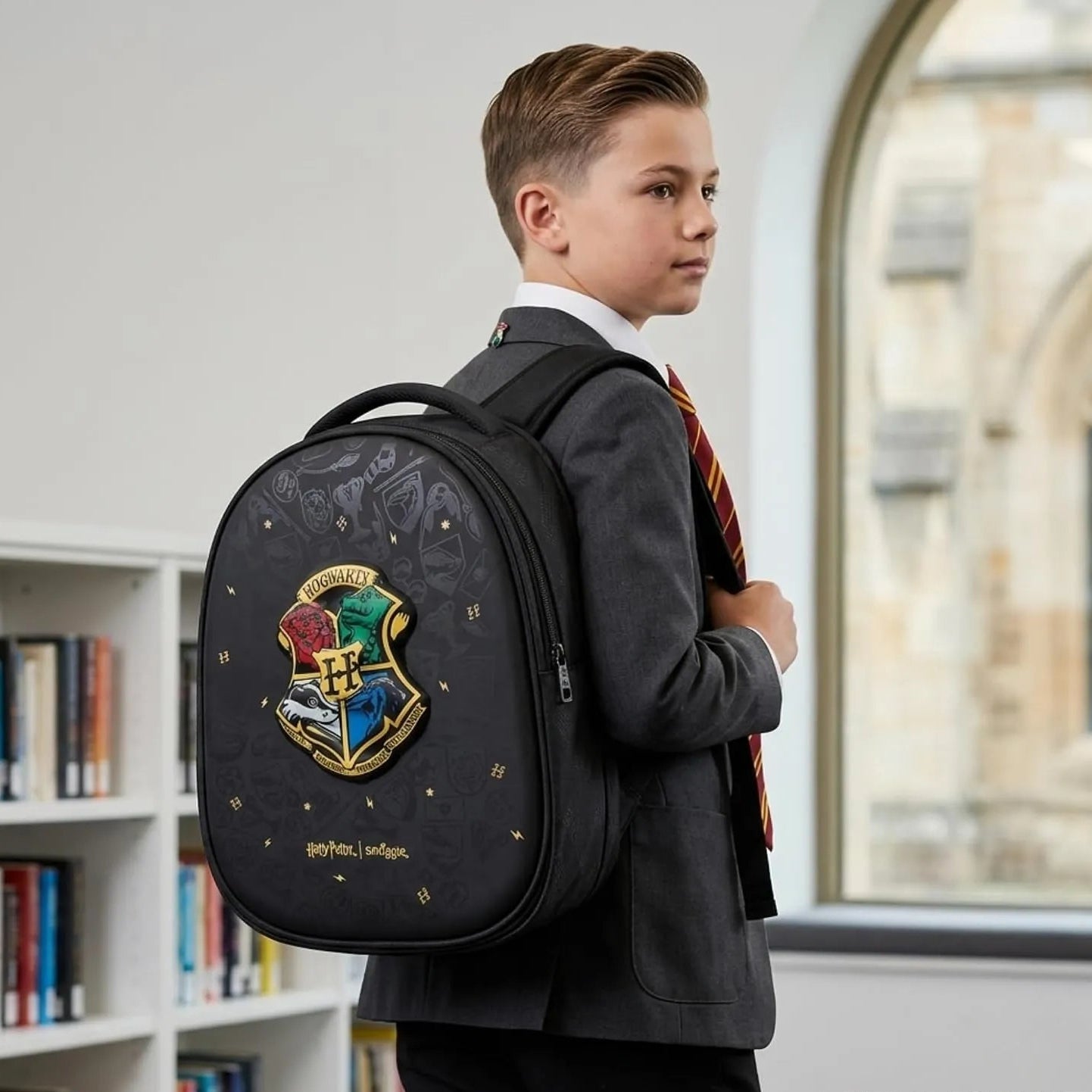 SMGL Harry Potter Hogwarts Crest Classic School Backpack