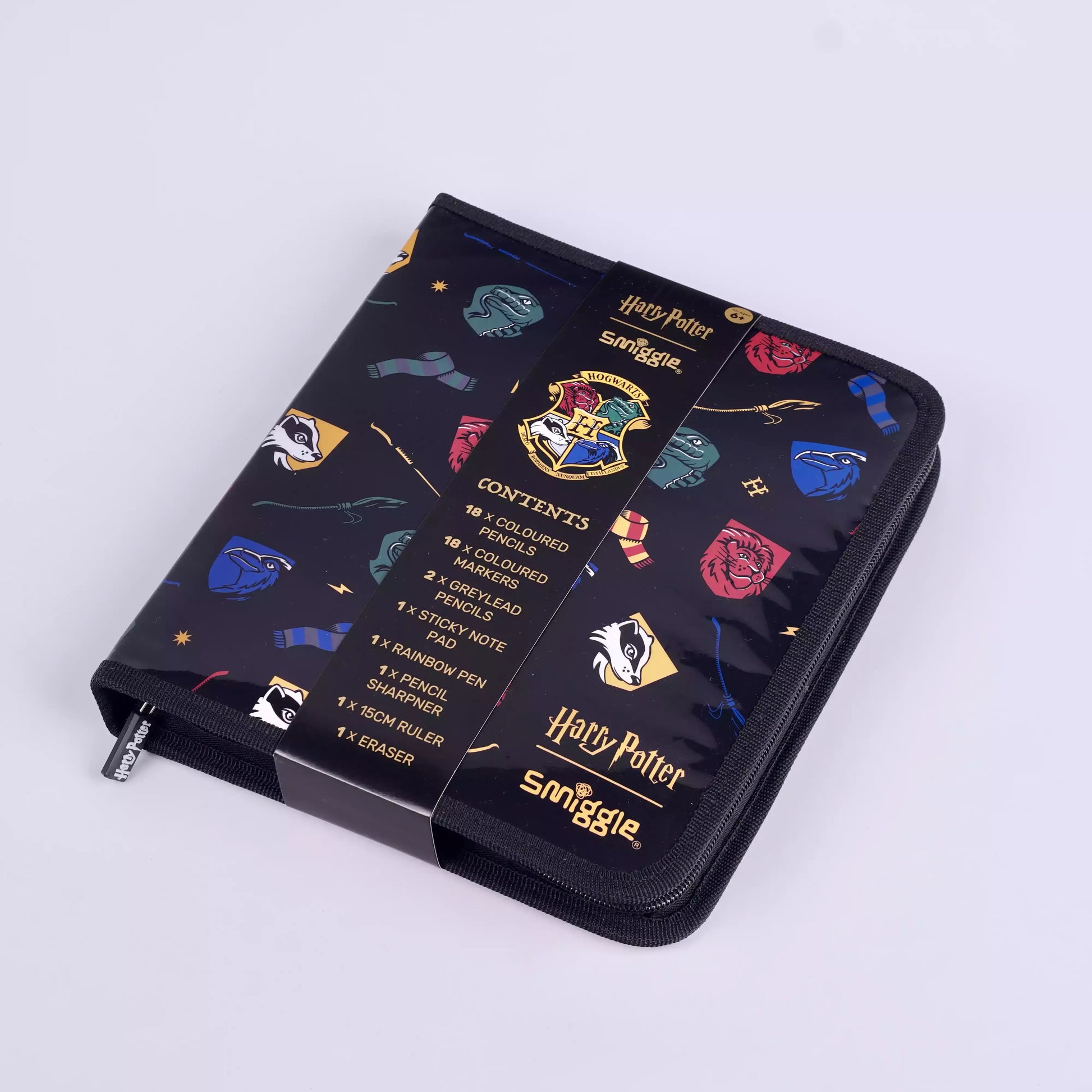 SMGL Hogwarts Houses Black Hardtop Stationery Gift Pack