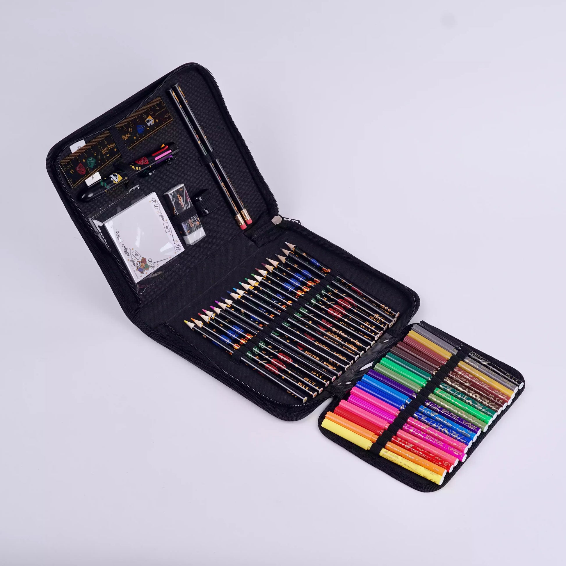 SMGL Hogwarts Houses Black Hardtop Stationery Gift Pack