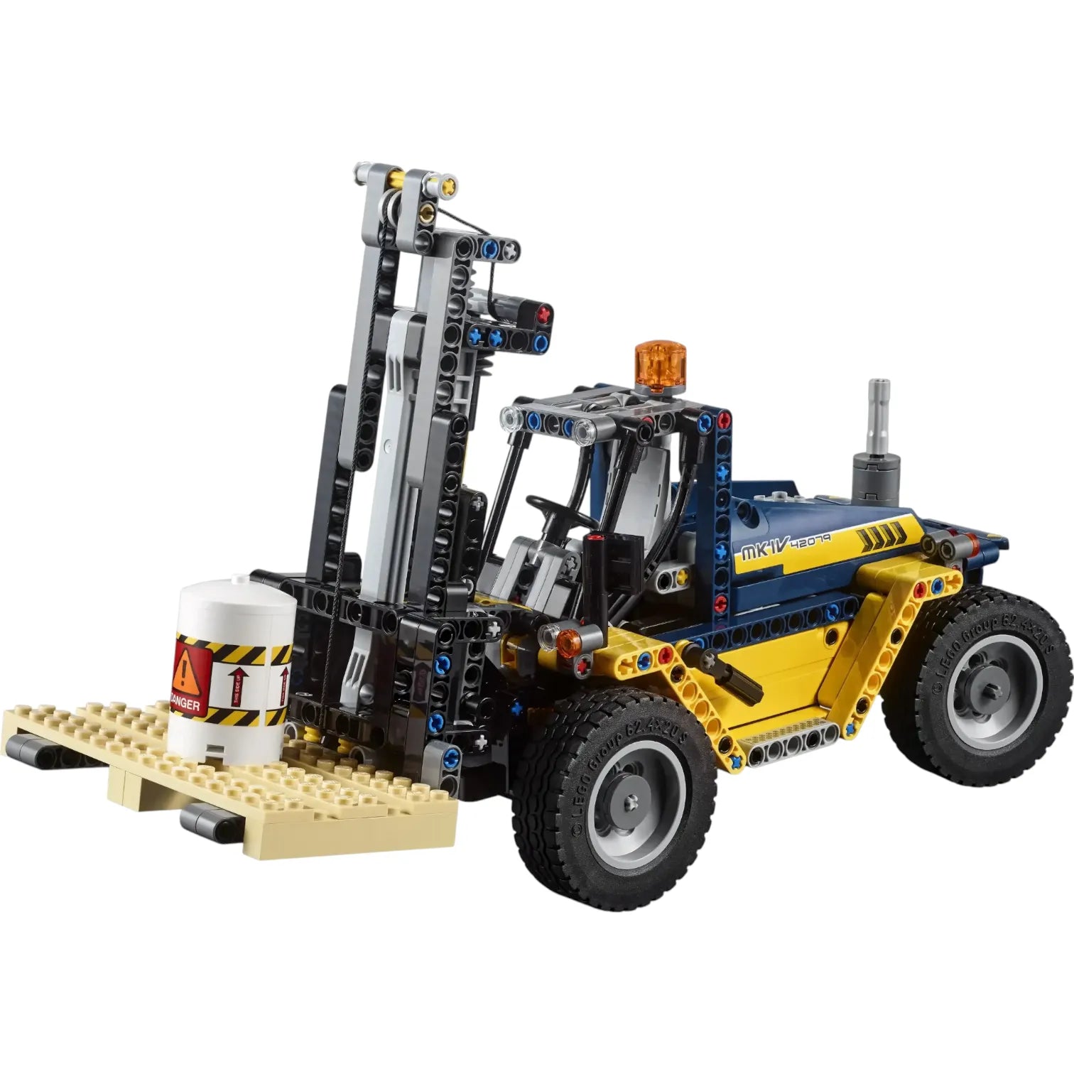 Technic 42079 Heavy Duty Forklift Building Set (592 Pcs)