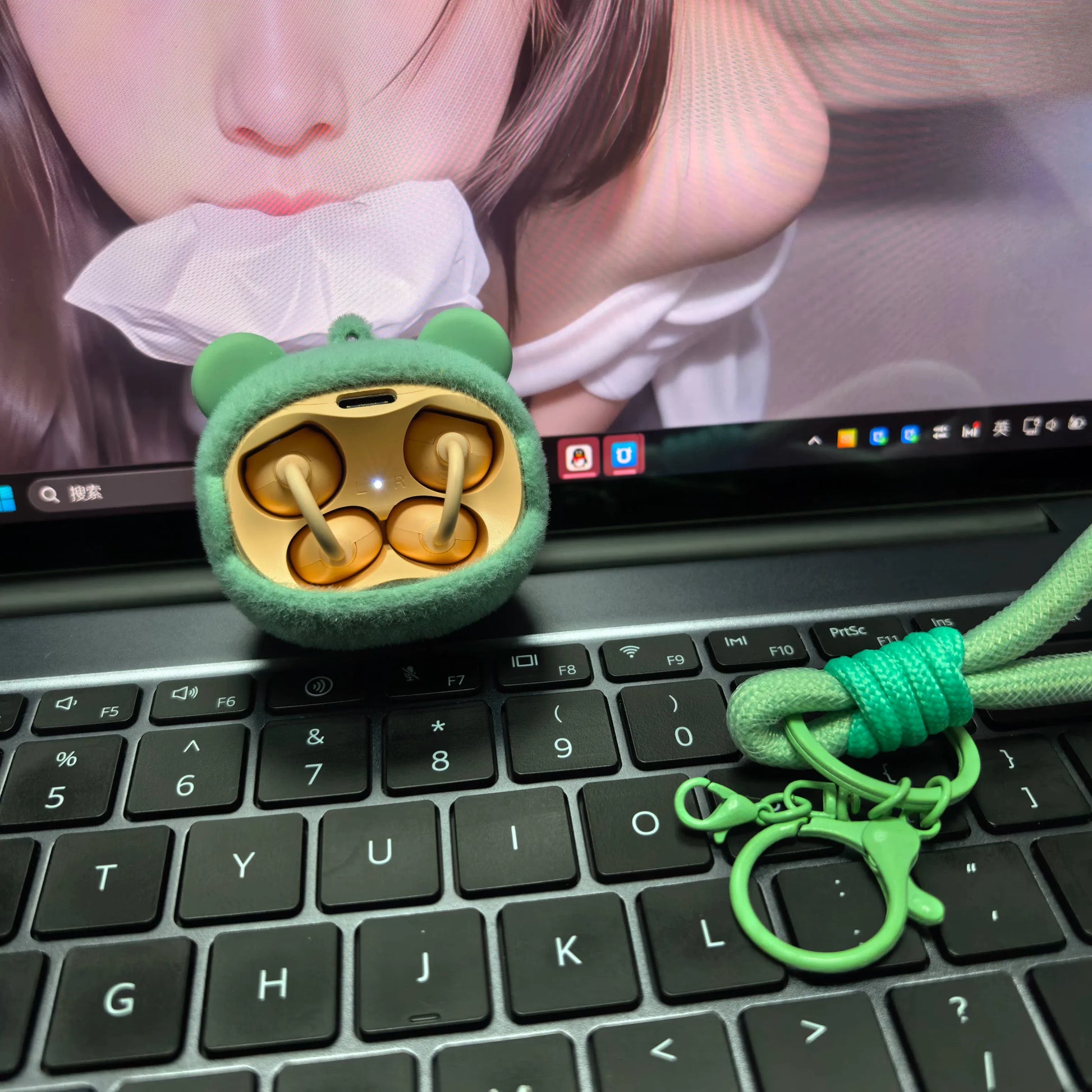 Crayon Shinchan Face Changing TWS Earphones
