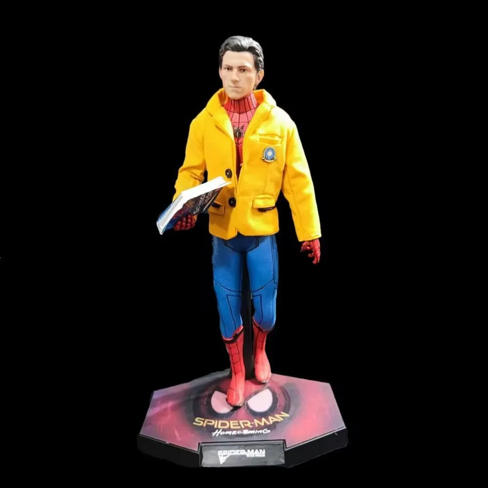 Spiderman Homecoming School Jacket Deluxe Figure (18 cm)