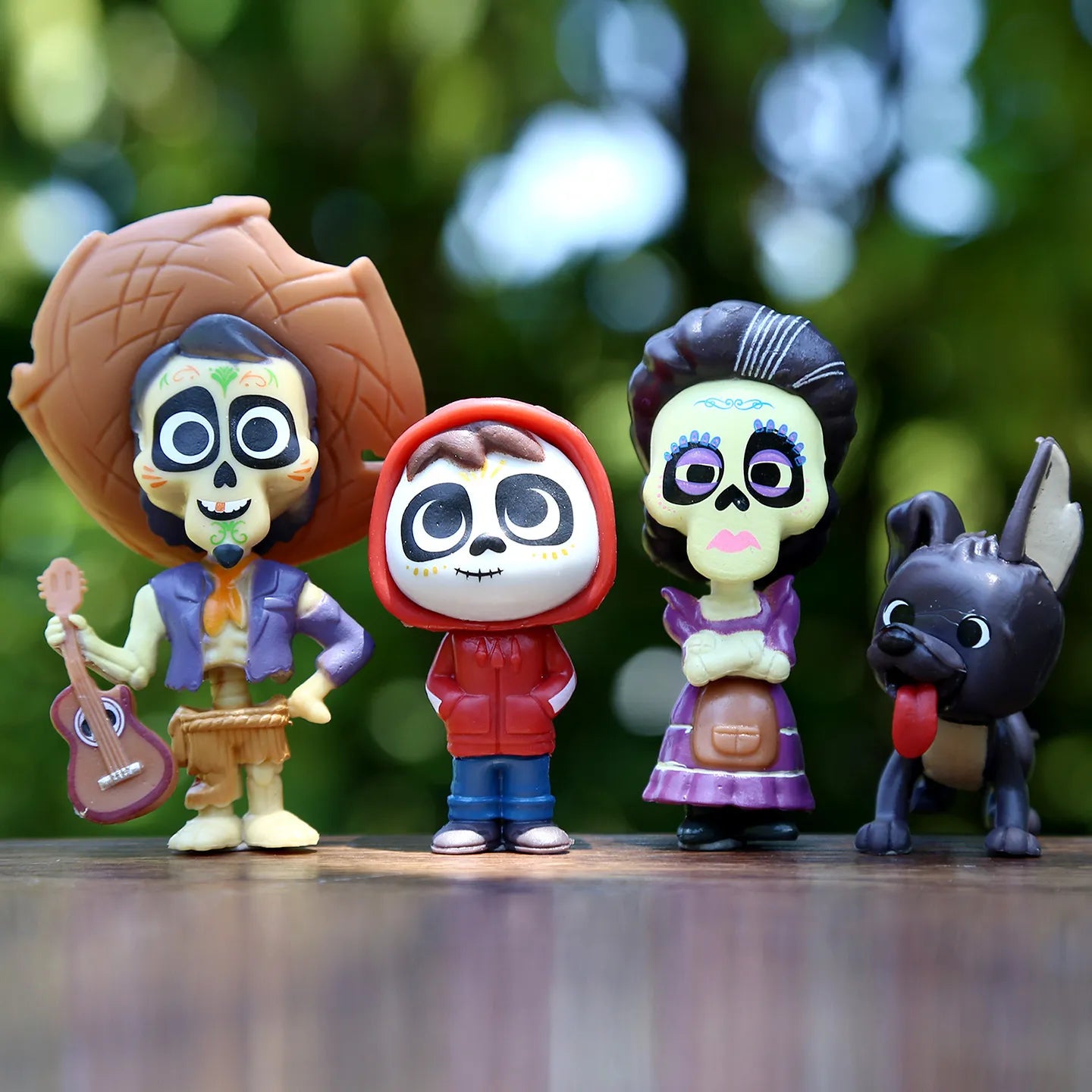 DZNY Coco Land of the Dead Adventure Figures (Set of 8)