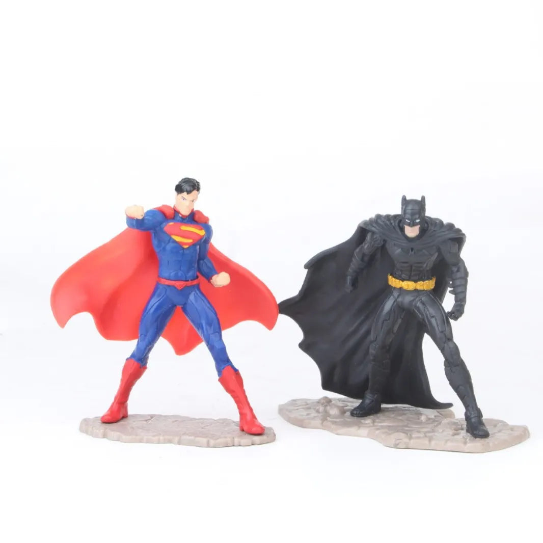 Bat and Supe Dynamic Battle Poses Figure (Set of 6)