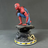 Marvel Spiderman Civil War Airport Battle Statue (37 cm)