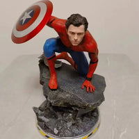 Marvel Spiderman Civil War Airport Battle Statue (37 cm)