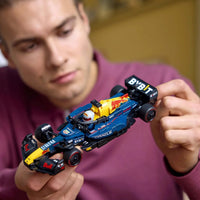 Speed 77243 Red Bull Racing F1 Car Building Set (251 Pcs)
