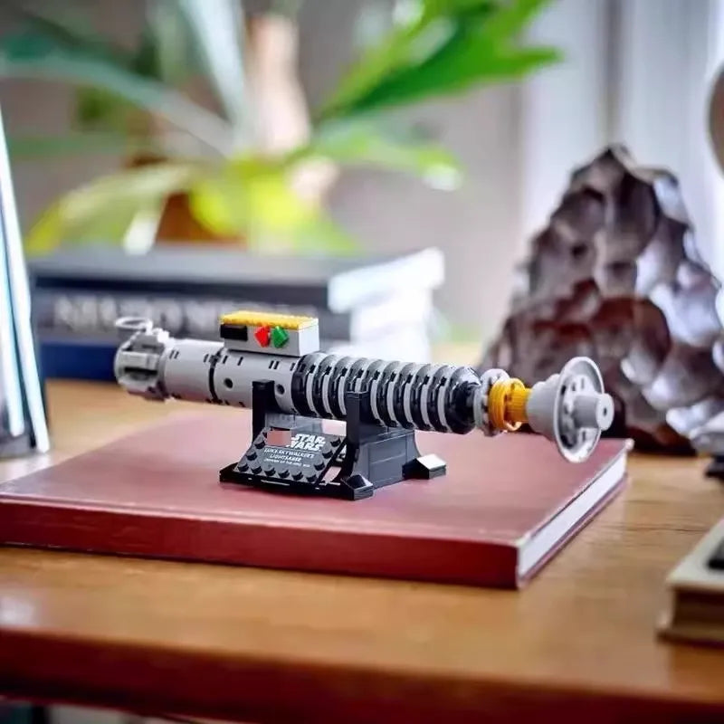 Star Wars 40730 Luke Skywalker's Lightsaber Building Set