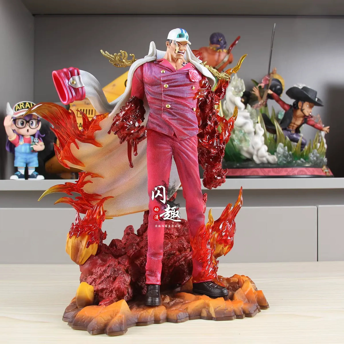 One Piece Sakazuki Akainu Magma Eruption Statue (25 cm)