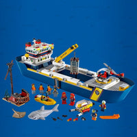 City 60266 Ocean Exploration Ship Building Set (745 Pcs)