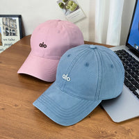 Alo Yoga Off-Duty Baseball Cap