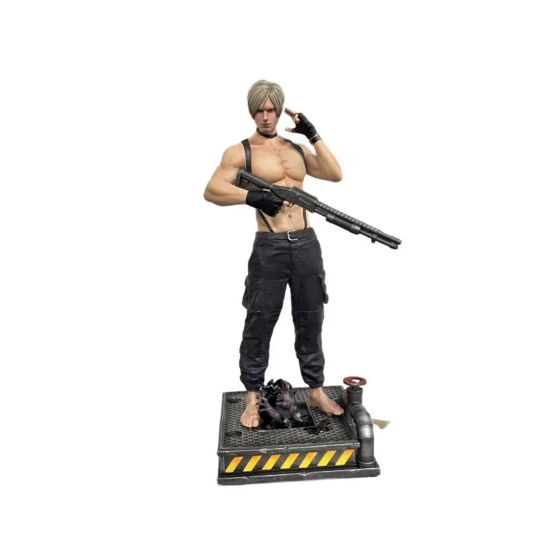 Resident Evil Leon S. Kennedy Combat Statue (32 cm)