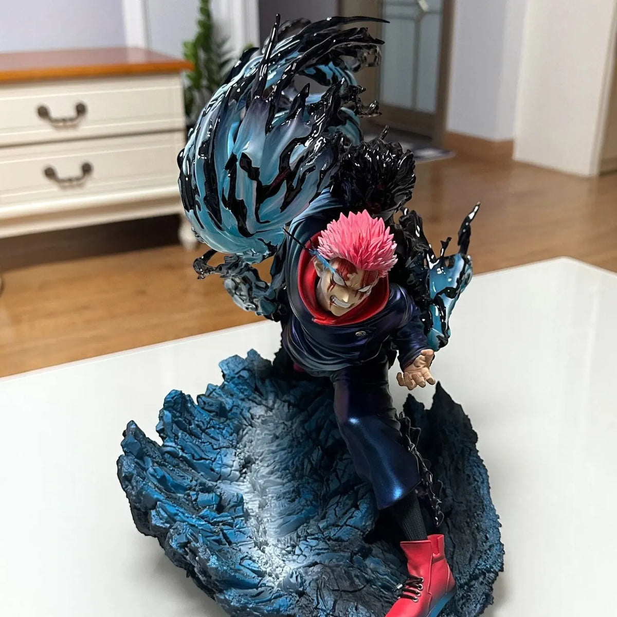 JZF Studio JJK Itadori Yuji Black Version Statue (45 cm)
