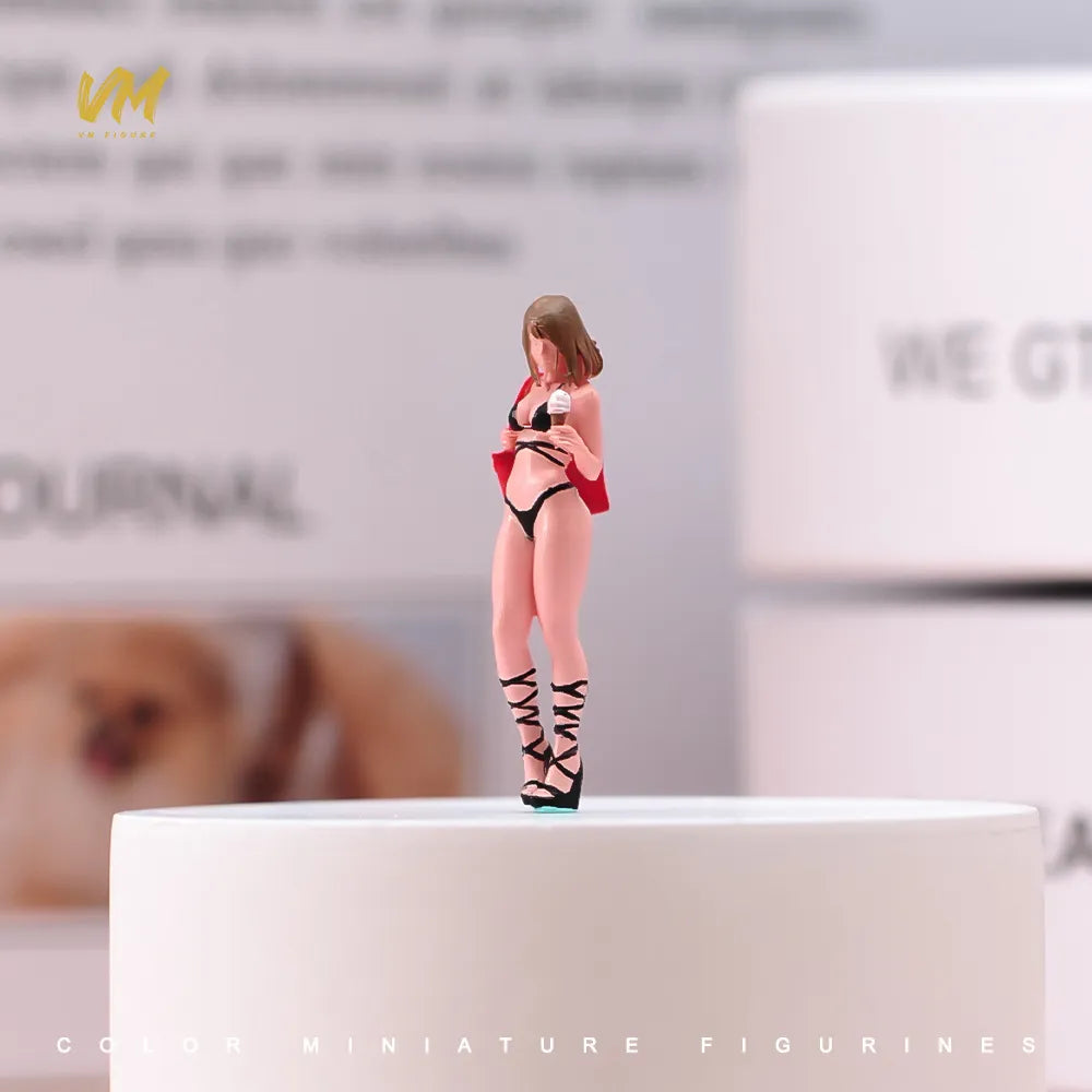 VM 1/64 Summer Beach Girl Ice Cream Figure