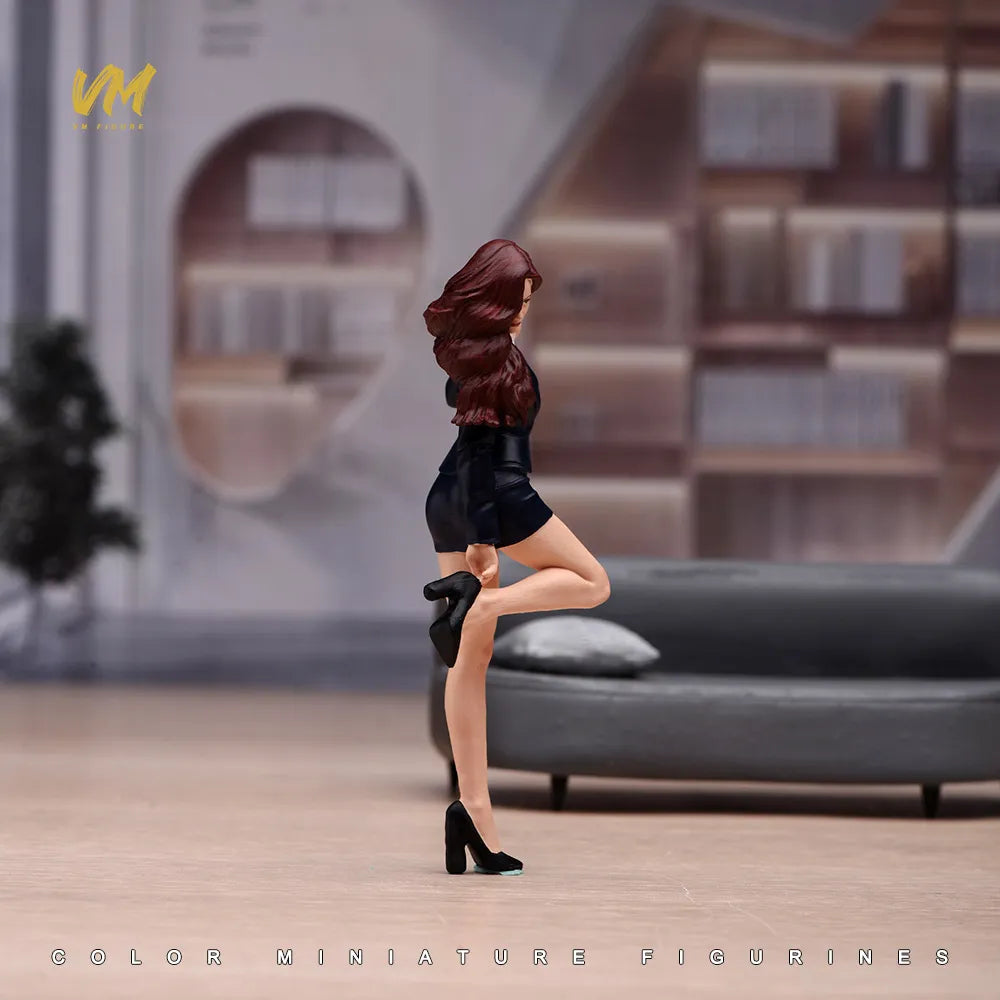 VM 1/18 Corporate Beauty Executive Figure