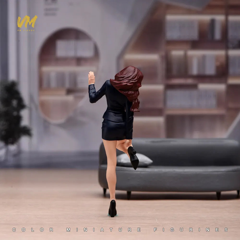 VM 1/18 Corporate Beauty Executive Figure