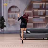 VM 1/18 Corporate Beauty Executive Figure