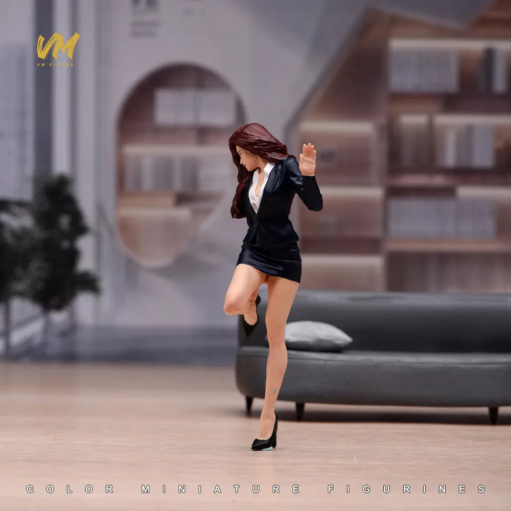 VM 1/18 Corporate Beauty Executive Figure