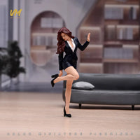 VM 1/18 Corporate Beauty Executive Figure