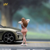 VM 1/64 Kawaii Headphone Girl Figure