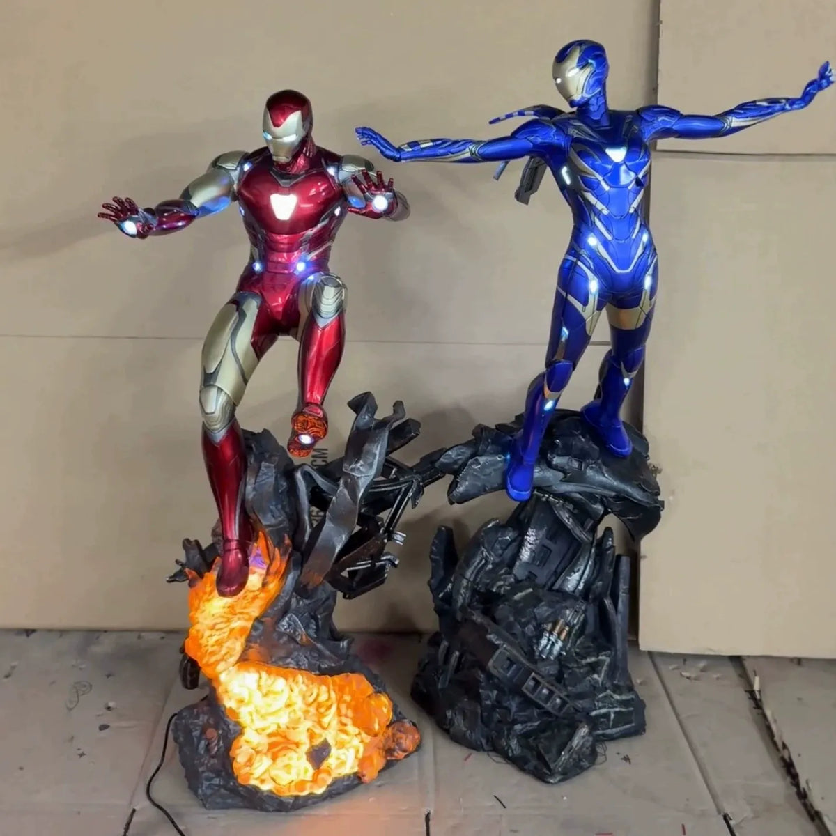 Marvel Iron Man MK85 and Rescue MK49 Resin Statue (75 cm)