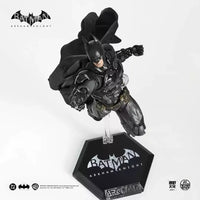 Batman V8.04 Arkham Knight Figure (16 cm)