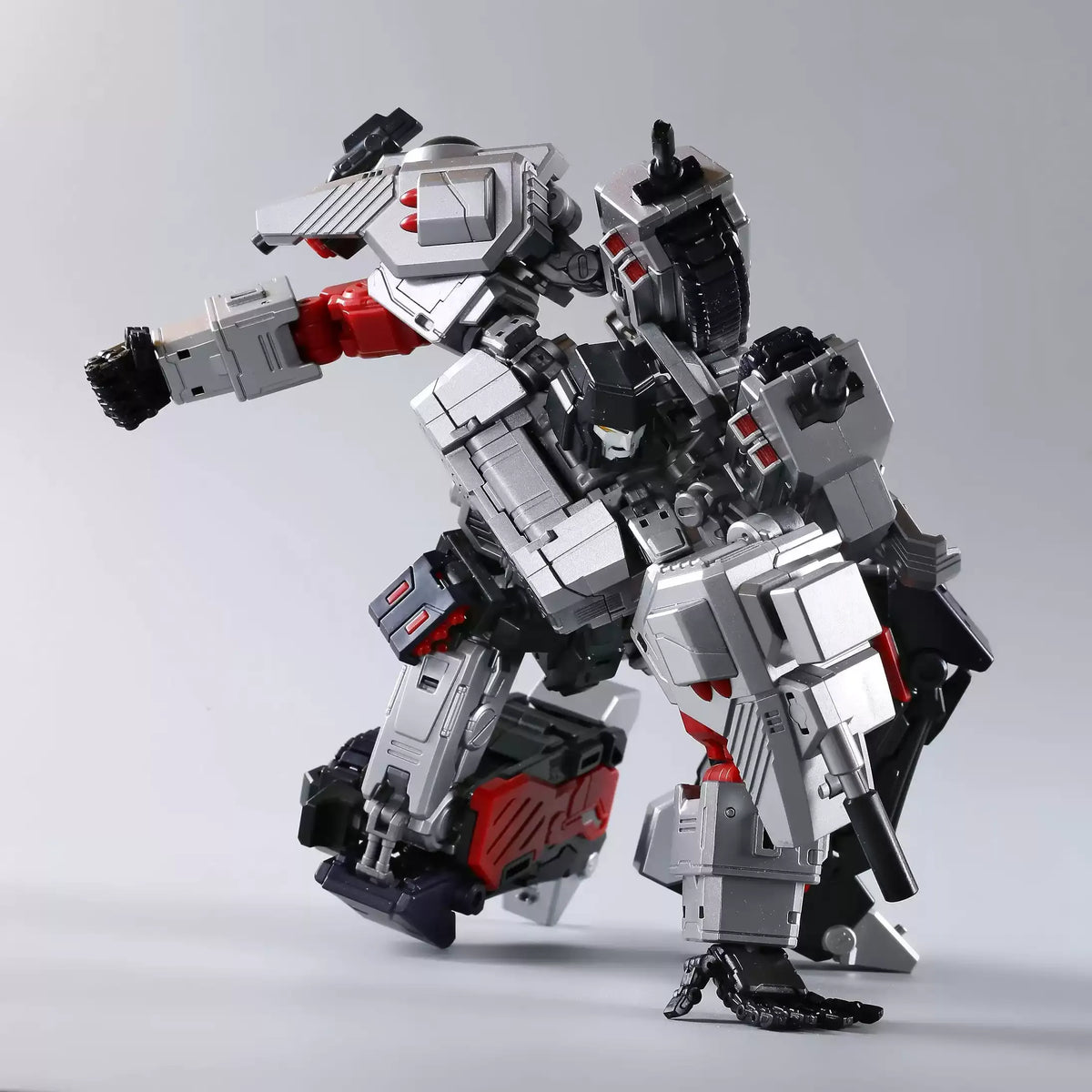 MC R-53 Tyrantron Rise Warlord Action Figure (21 cm)