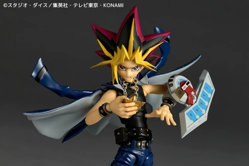 Amazing Yamaguchi Yu-Gi-Oh! Yami Yugi Figure (15 cm)