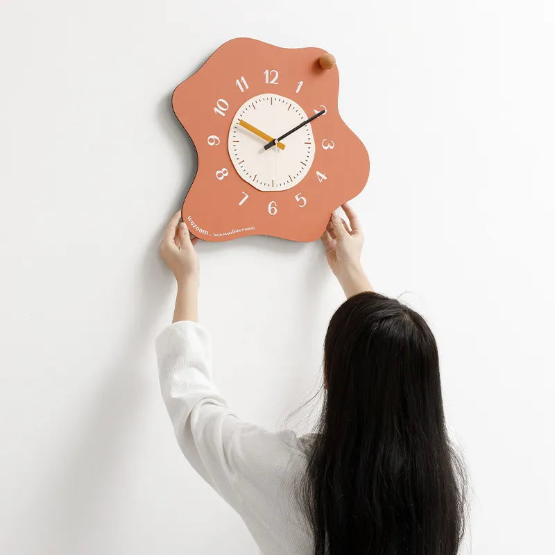 Wozoom Organic Splash Sculptural Wall Clock