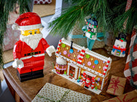 Santa Minifigure 40820 Building Set (761 Pcs)