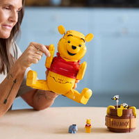DZNY 43300 Winnie the Pooh Hunny Pot Building Set (1399 Pcs)