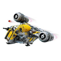 Star Wars 75447 The Razor Crest Building Set (930 Pcs)