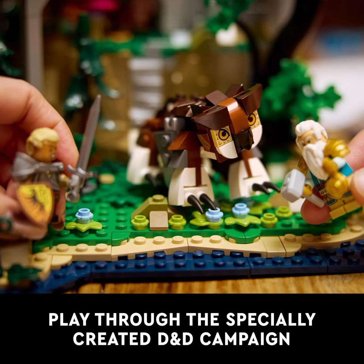 D&D 21348 Red Dragon’s Tale Building Set (3745 Pcs)