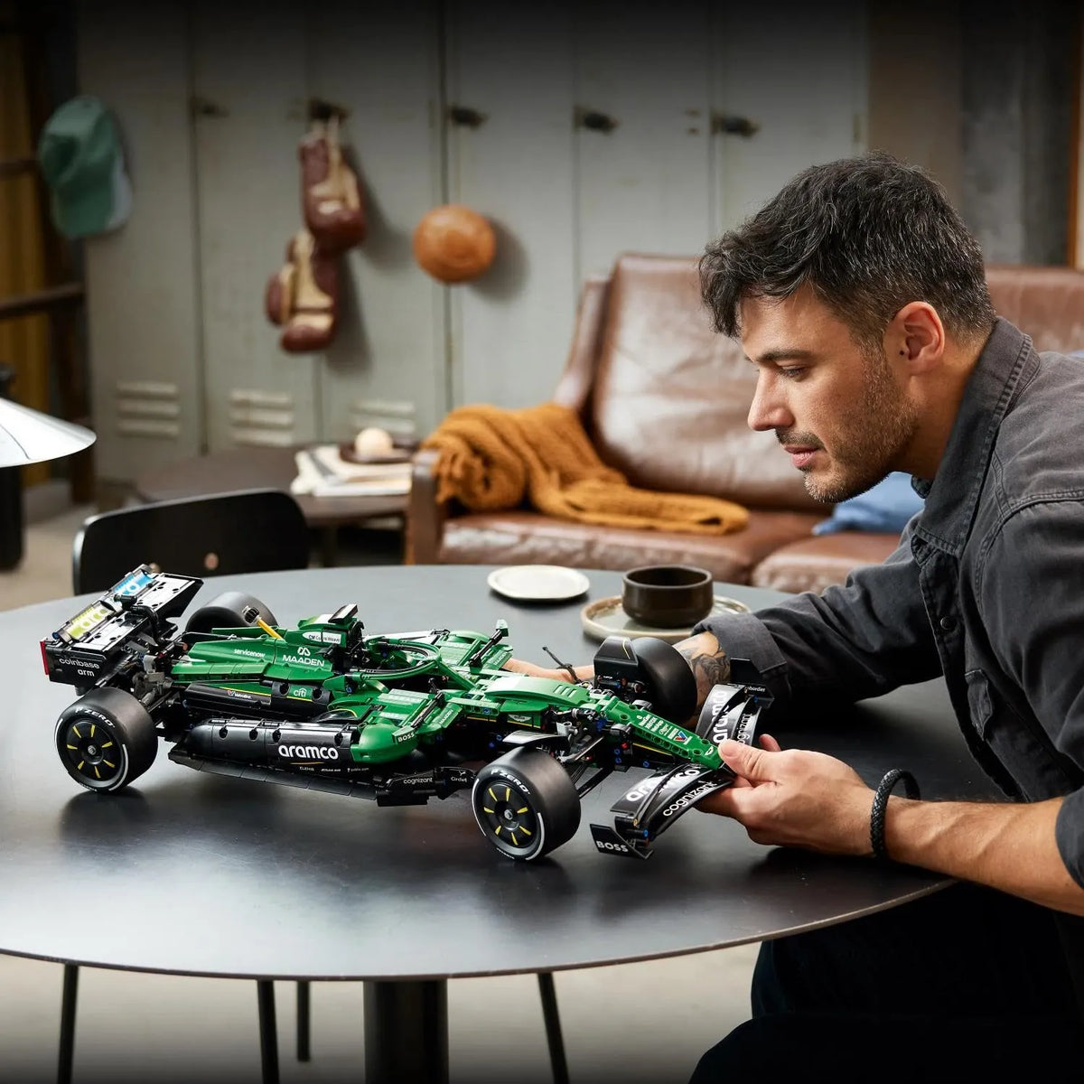 Technic Aston Martin AMR25 42240 Building Set (1547 Pcs)