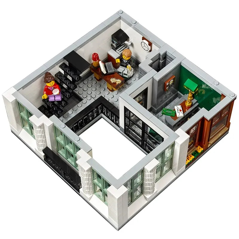 Creator Brick Bank 10251 Modular Building Set (2380 Pcs)