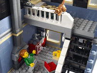 Creator Pet Shop 10218 Building Set (2032 Pcs)