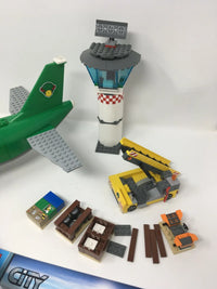 City Cargo Terminal 60022 Airport Building Set (658 Pcs)