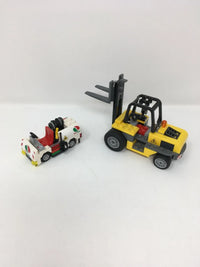 City Cargo Terminal 60022 Airport Building Set (658 Pcs)
