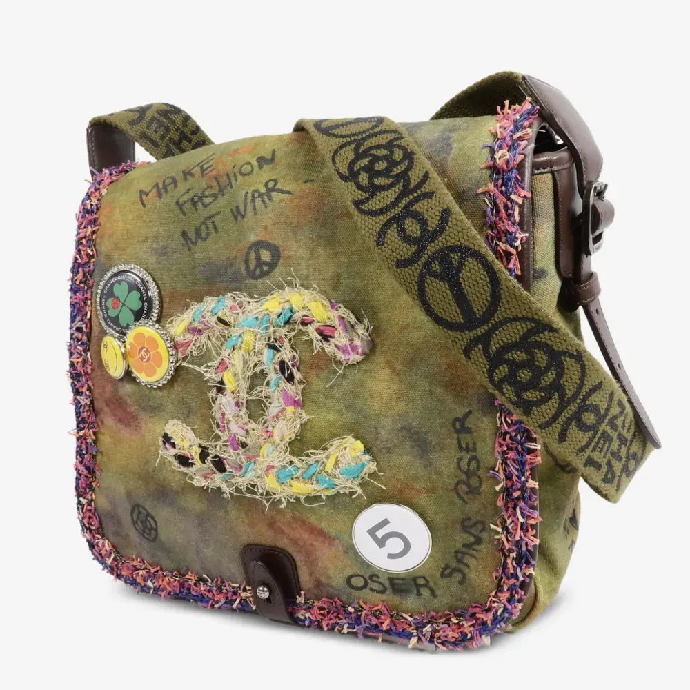 Luxury CC Graffiti Messenger Bag