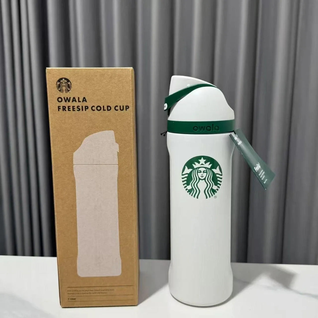 Owala x Starbucks FreeSip Insulated Bottle (24 oz)