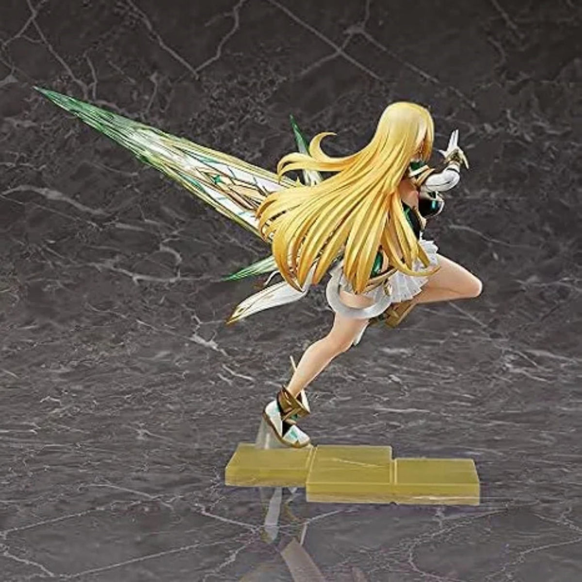GS Xenoblade Chronicles 2 Mythra Hikari Figure (21 cm)