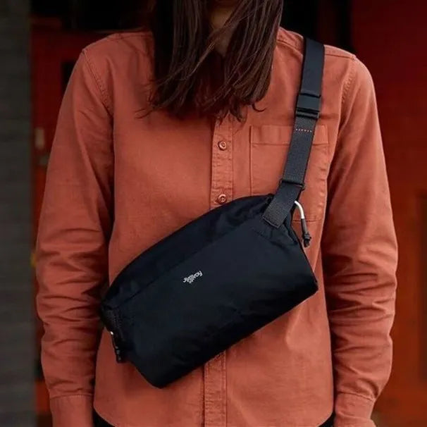 Bellroy Technical Diamond Ripstop Crossbody Bag