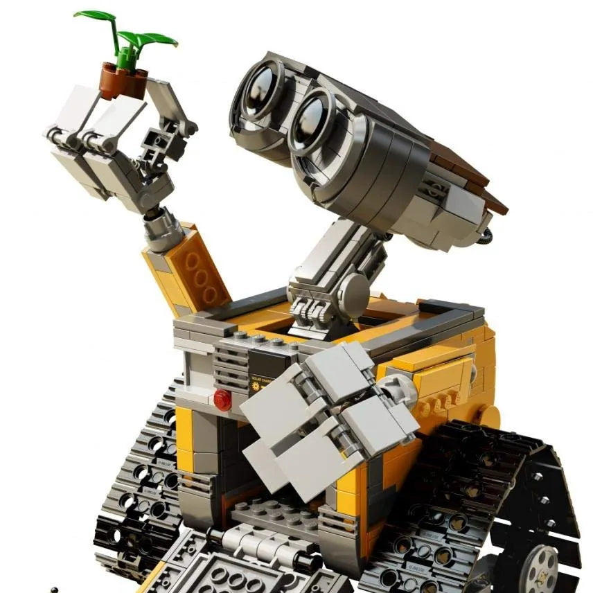 Wall-E Masterpiece Building Blocks (677 Pcs)