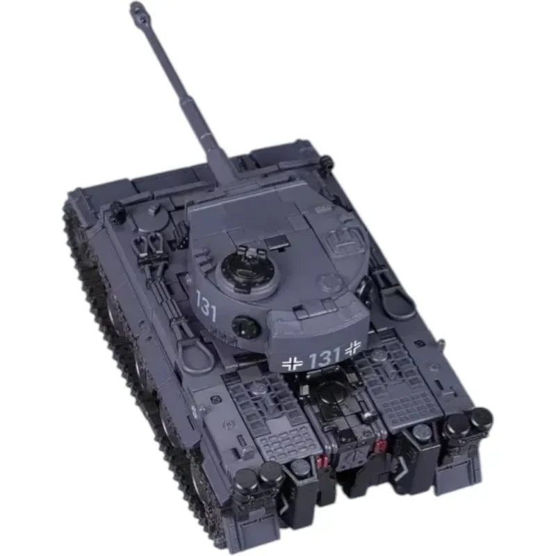 Toyseasy Tiger Panzer VI Tank Action Figure (21 cm)