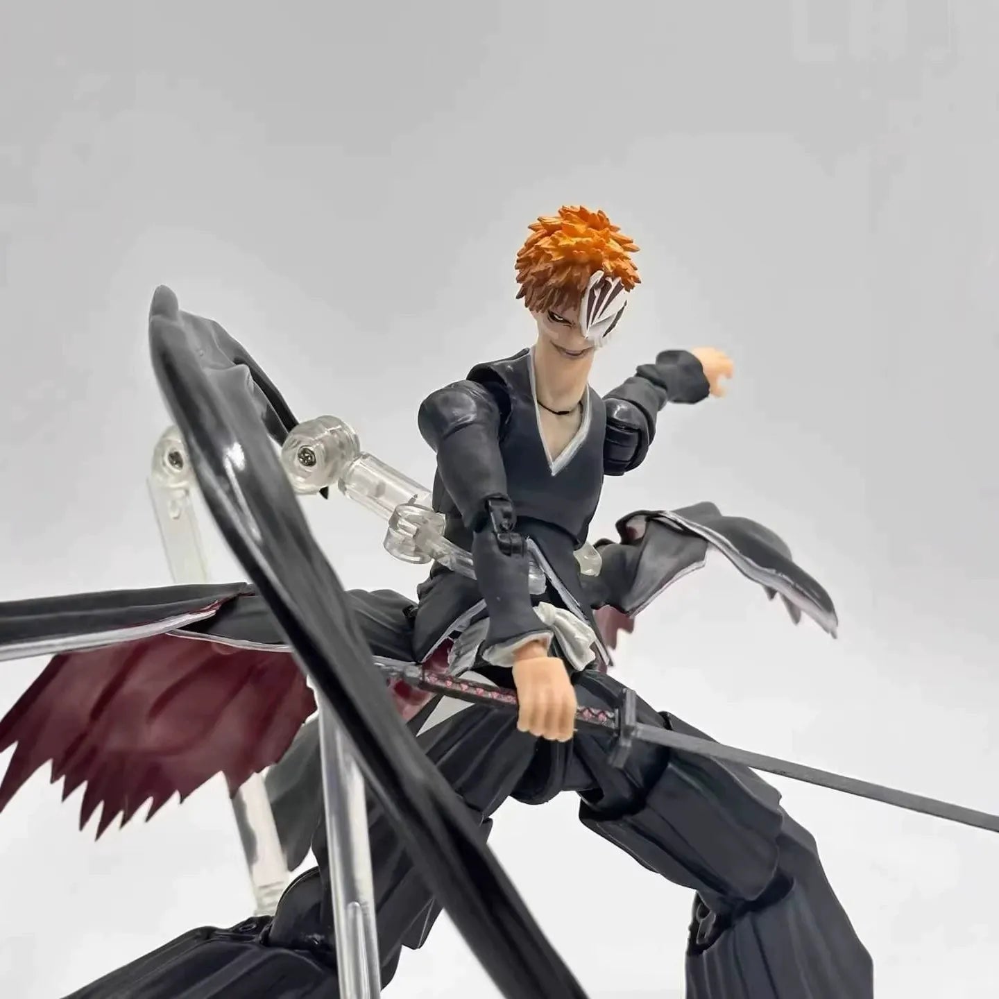 SHF Bleach Ichigo Kurosaki Action Figure (16 cm)