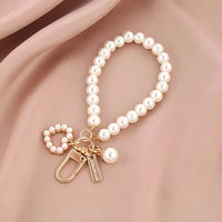 Pearl-Chateau Bracelet Keychain