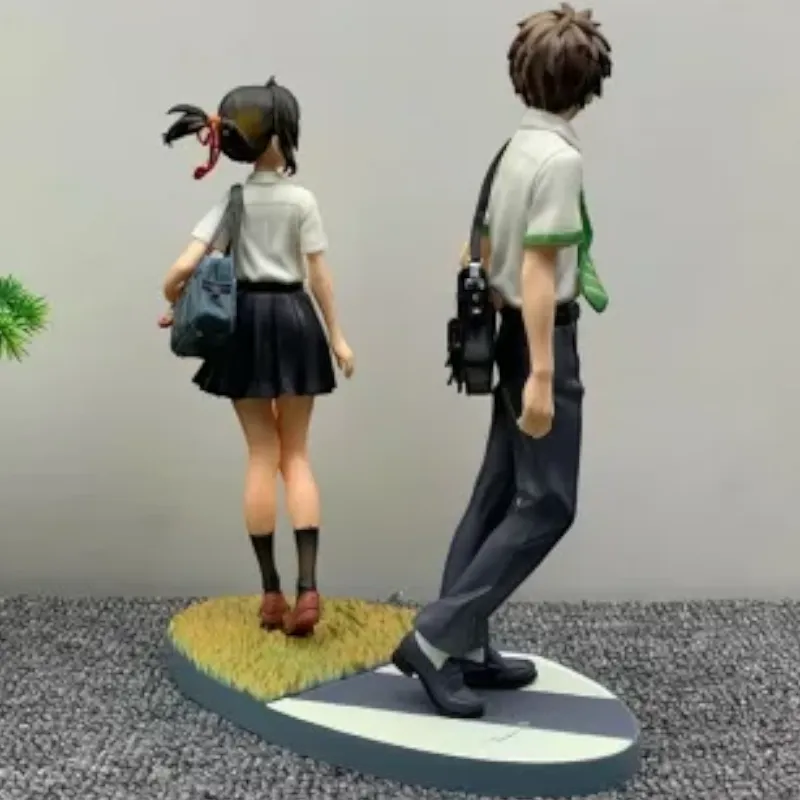 Your Name Taki & Mitsuha Figure (Set of 2)