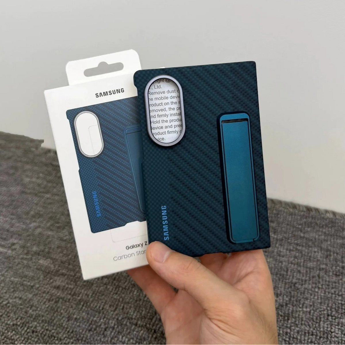 Samsung Carbon Magnetic Phone Case (For Z Fold 8)
